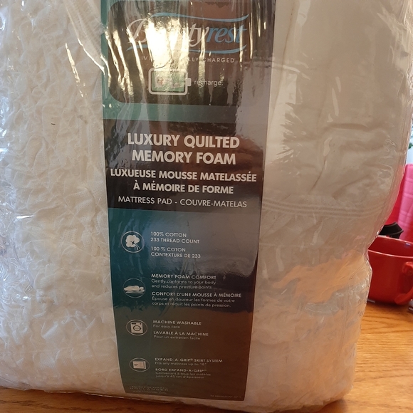 Bedding Mattress cover - Picture 1 of 4